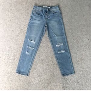 Brandy Melville Boyfriend Jeans